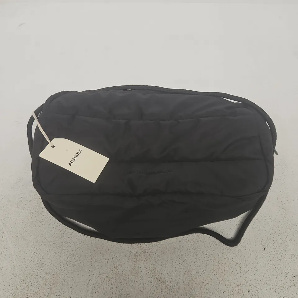ADANOLA MULTI-STRAP BAG – BLACK