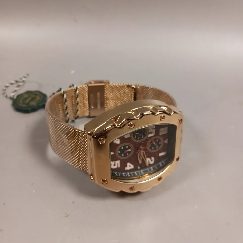 GAMAGES DIMENSIONAL ROSE DIAL WATCH 