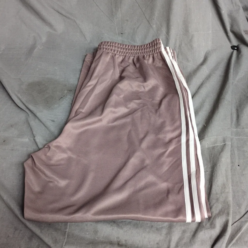 ADIDAS TRACK PANTS - BROWN WITH WHITE 3 STRIPES, UK L