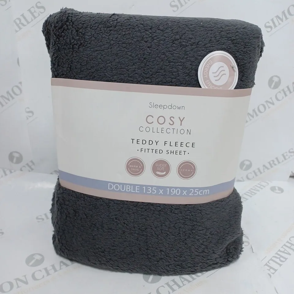 COSY COLLECTION TEDDY FLEECE FITTED SHEET DOUBLE APPROX. 135 X 190 X 25CM