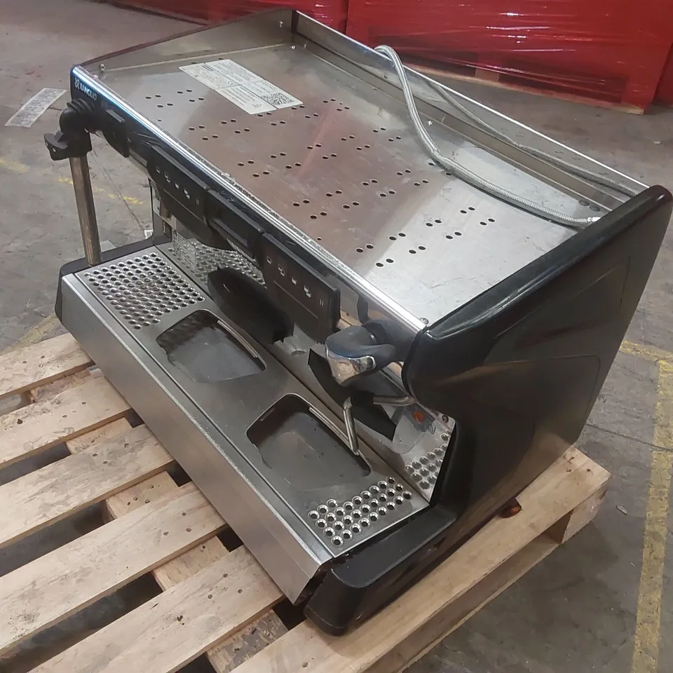 RANCILIO CLASSE 7 2 GROUP COMMERCIAL COFFEE MACHINE WITH ISTEAM