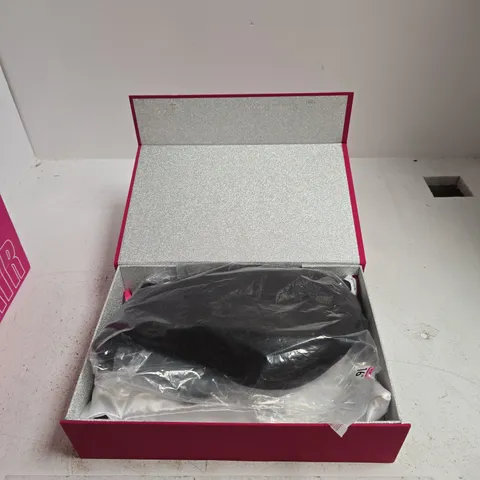 ISEE HAIR PRINCESS COLLECTION WIG – BLACK, BOXED WITH WIG CAP PACKS