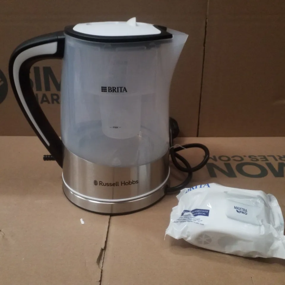 BOXED RUSSELL HOBBS 22851 BRITA PURITY FILTER PLASTIC KETTLE