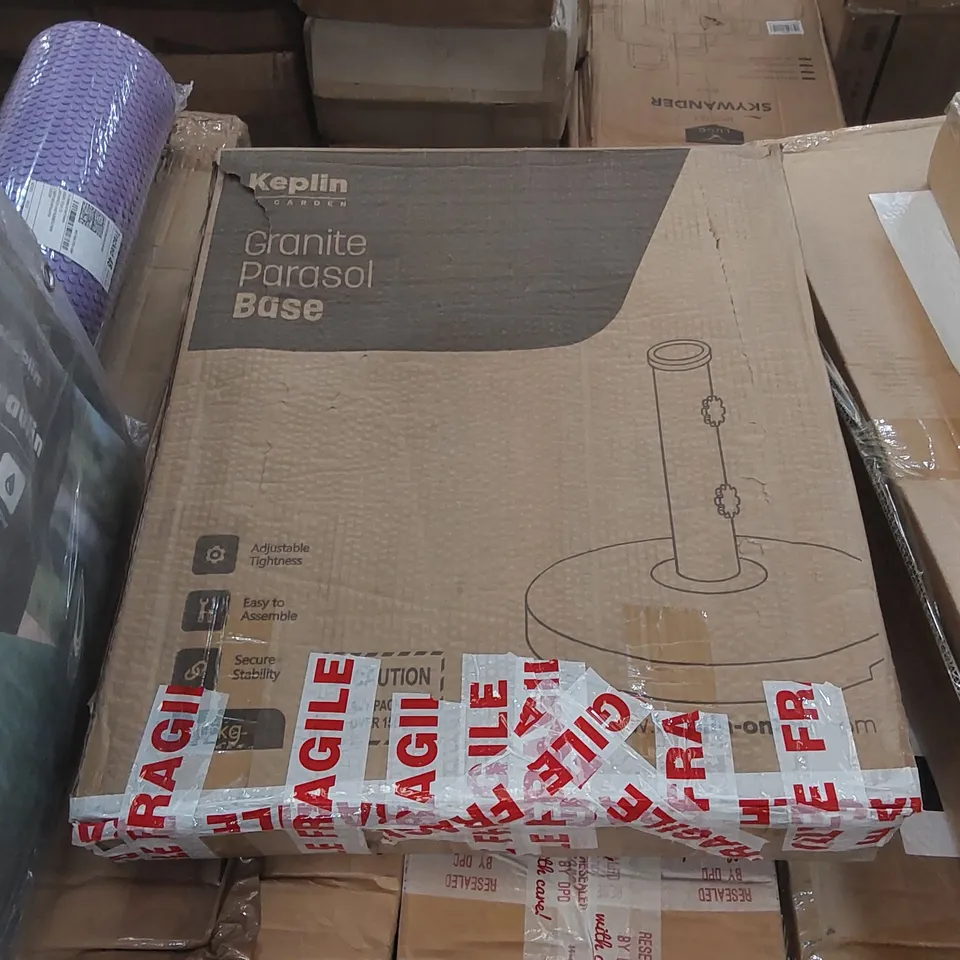 BOXED KEPLIN GRANITE PARASOL BASE 