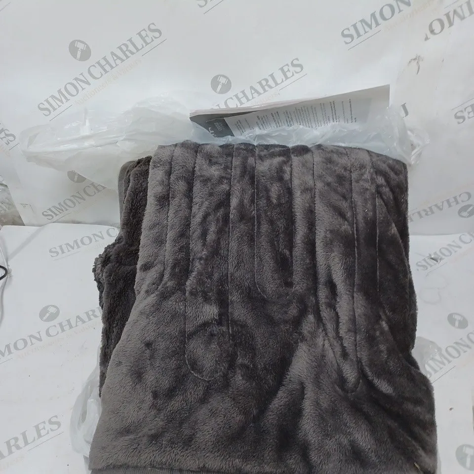COZEE HOME VELVETSOFT HEATED THROW IN GREY