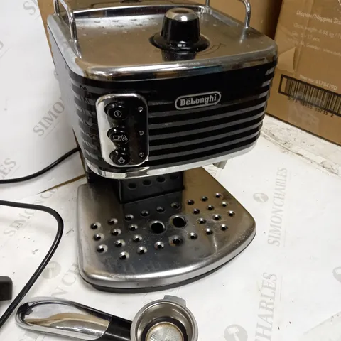 DELONGHI SCULTURA ESPRESSO & CAPPUCCINO COFFEE MAKER