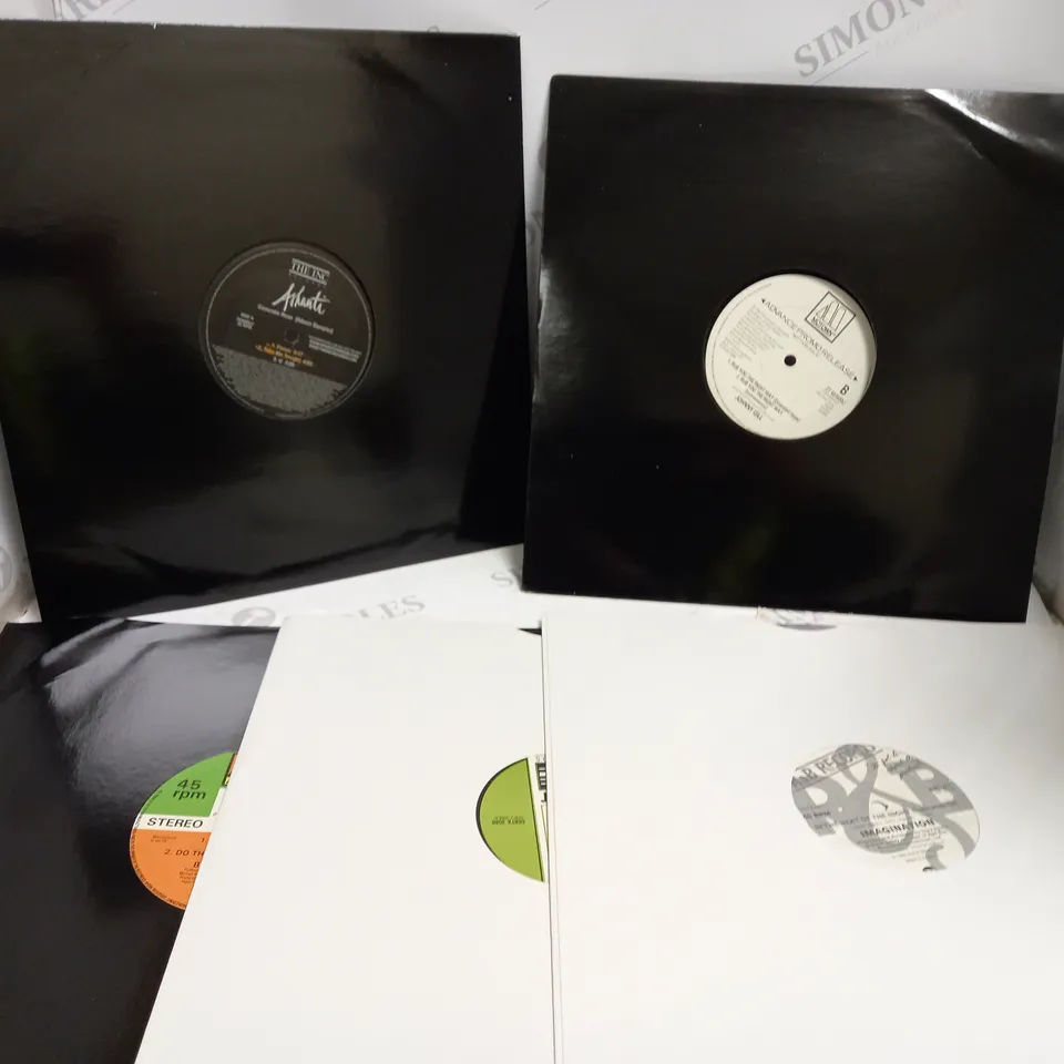 APPROXIMATELY 10 ASSORTED VINYL DISKS FROM VARIOUS ARTISTS TO INCLUDE T.C. CURTIS, JUNIOR GISCOMBE, JAKI GRAHAM ETC