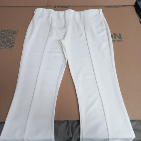 LIGHT GREY TROUSERS, SIZE M