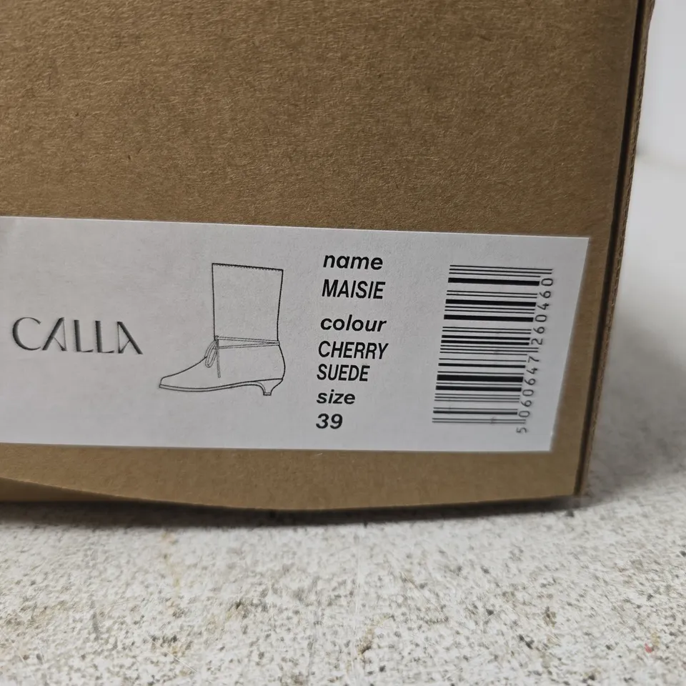 CALLA MAISIE CHERRY SUEDE BOOTS – UK 6 (EU 39)