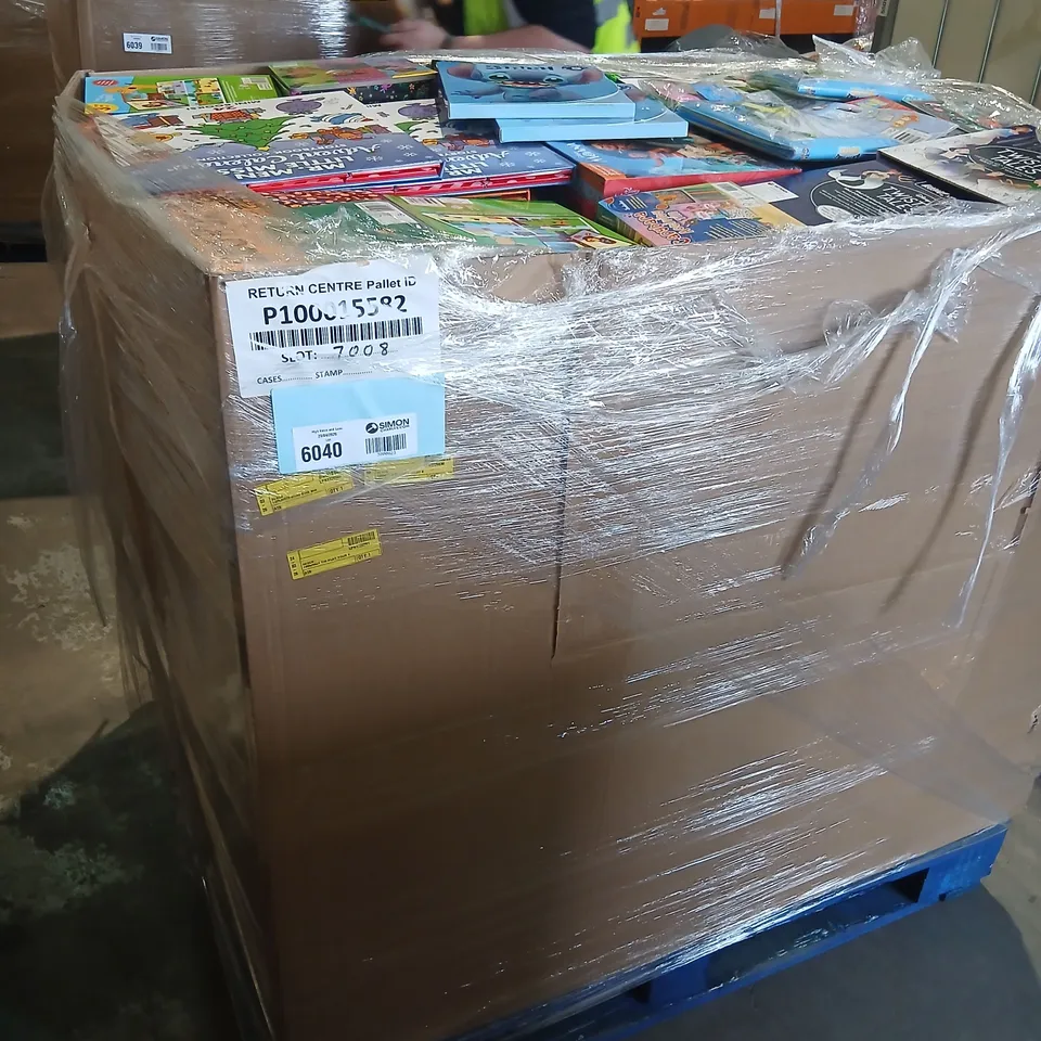 LARGE QUANTITY OF ASSORTED BOOKS