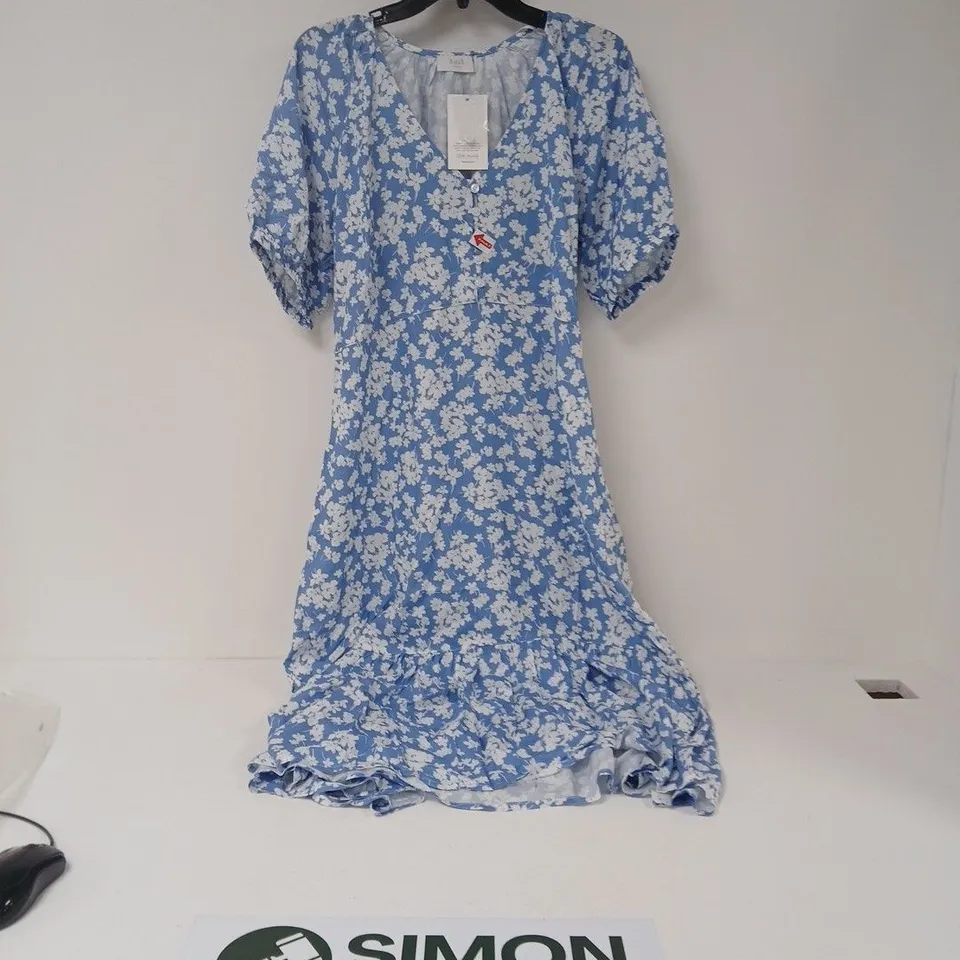 3SIX5 FLORAL DRESS – BLUE WITH WHITE FLOWERS, SHORT PUFF SLEEVES - SIZE 14