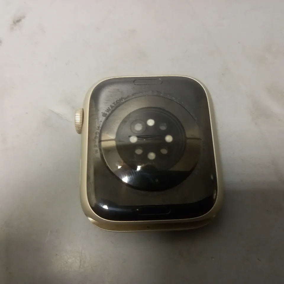 APPLE WATCH SERIES 7 (45mm) (NO STRAP)