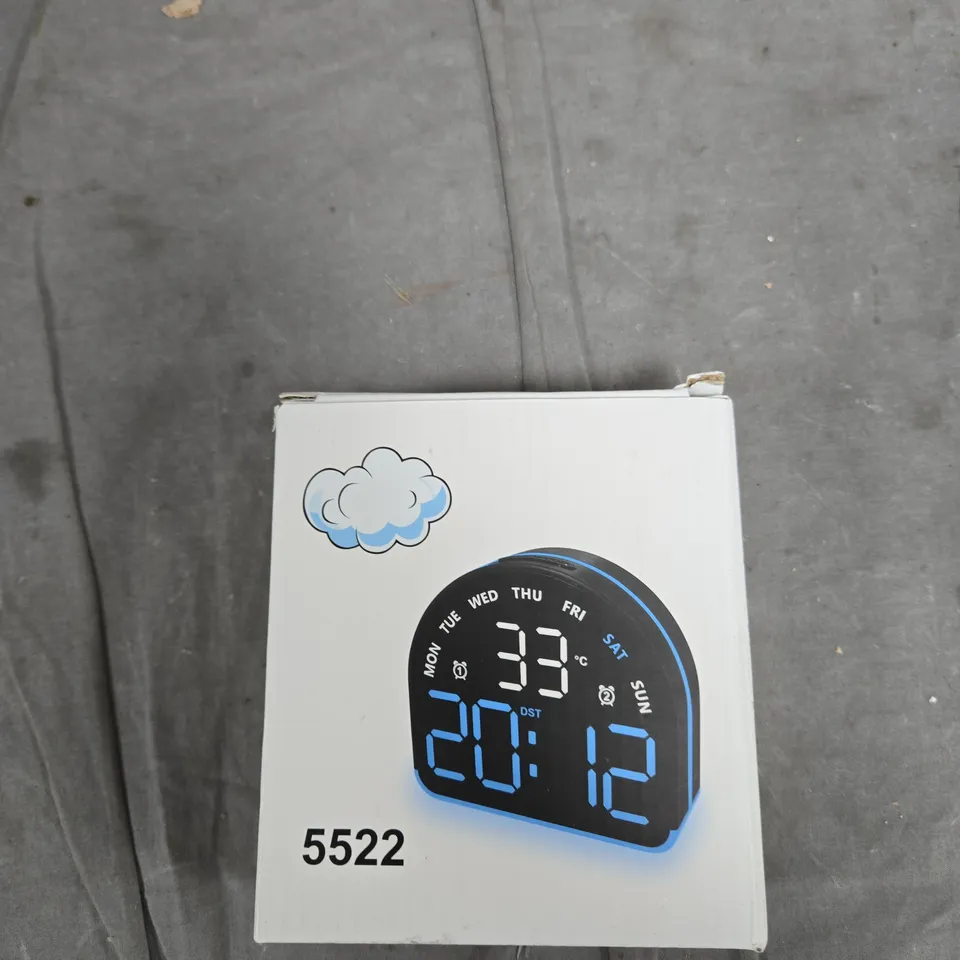 BOX OF APPROXIMATELY 15 ASSORTED ITEMS TO INCLUDE: ALARM CLOCK AND YARN