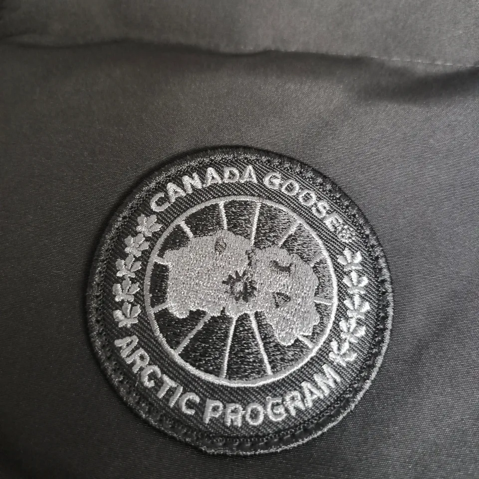 CANADA GOOSE EXPEDITION-PARKA FUSION VEST – BLACK, UK SIZE S