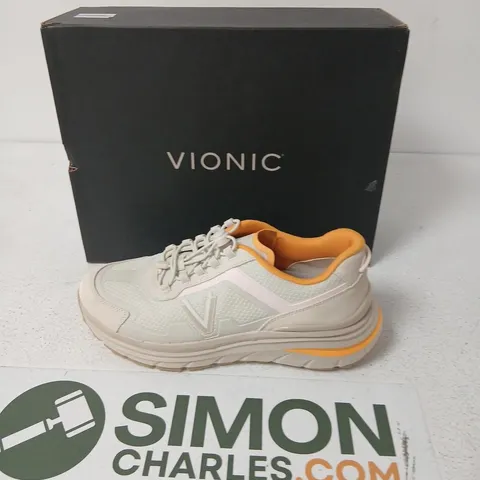 VIONIC TRAINERS – OFF-WHITE WITH ORANGE LINING SIZE 7