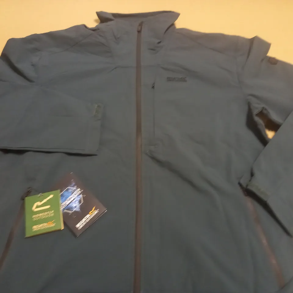 REGATTA MENS OVERMOOR JACKET IN OLIVE GREEN - SIZE M