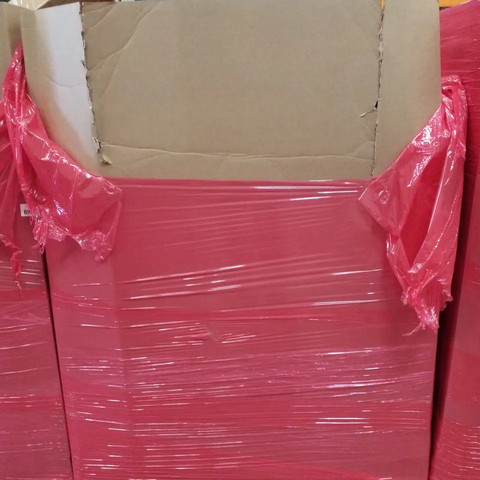 PALLET CONTAINING ASSORTED PRODUCTS INCLUDING BABY WALKER, TOILET SEAT, JIGSAW STORAGE, ROLLER BLIND & SELF HEALING CUTTING MAT
