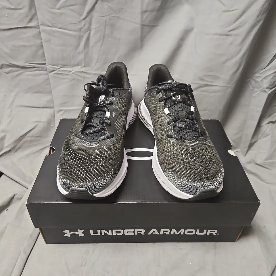 BOXED UNDER ARMOUR UA HOVR TURBULENCE 2 TRAINERS – BLACK/GRAY, UK 8