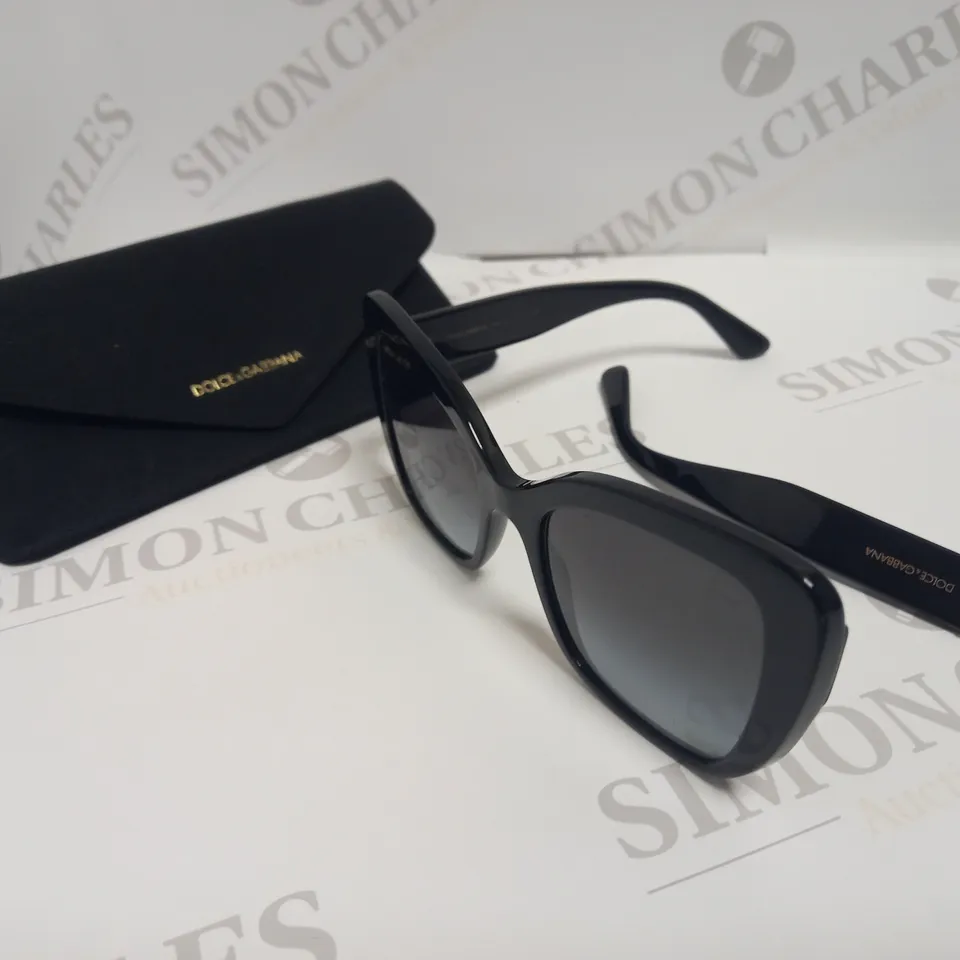 DOLCE & GABBANA BLACK OVERSIZE SUNGLASSES RRP £233