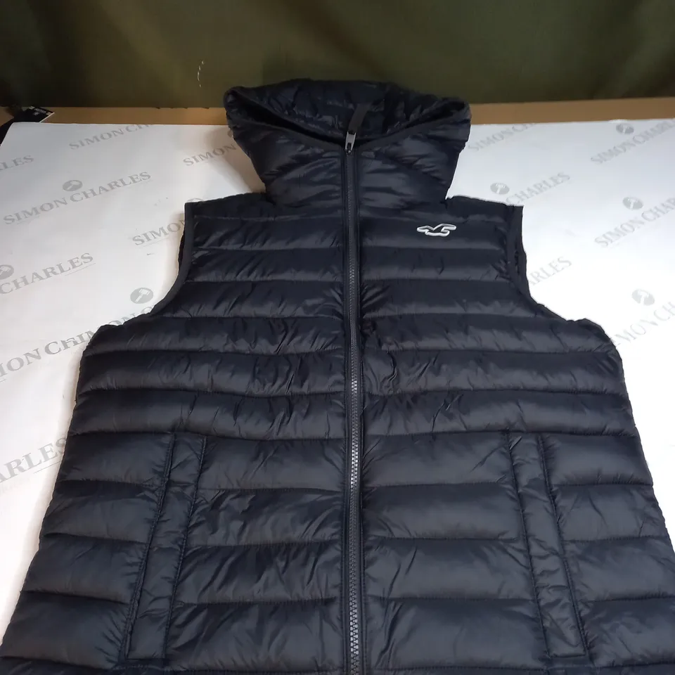 HOLLISTER BLACK GILLET SIZE S