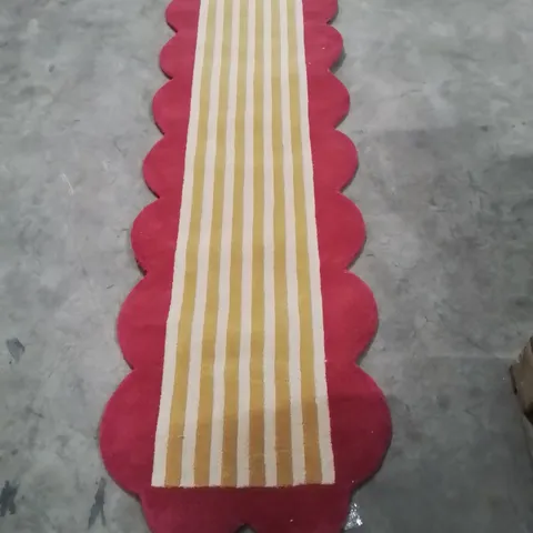 QUALITY DESIGNER AREA RUG - APPROXIMATELY 240X70CM