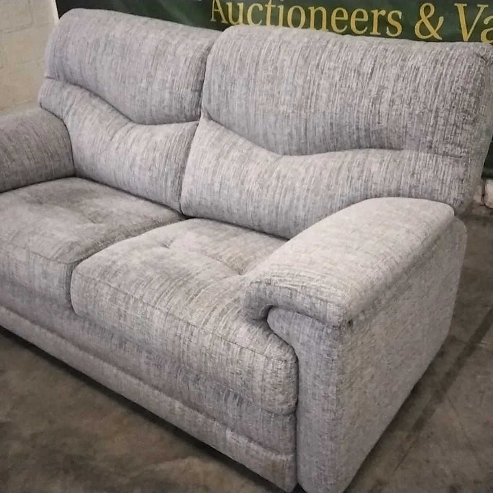 QUALITY BRITISH DESIGNED & MANUFACTURED G PLAN SEATTLE 3 SEATER SCALE CREAM FABRIC SOFA