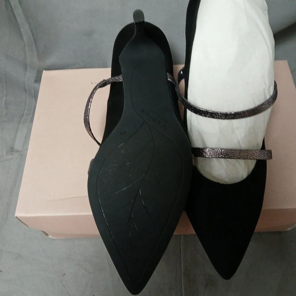 MARIAN 2705 ANTE NEGRO BLACK SUEDE PUMPS WITH GLITTER STRAPS – UK 7 (EU 40)