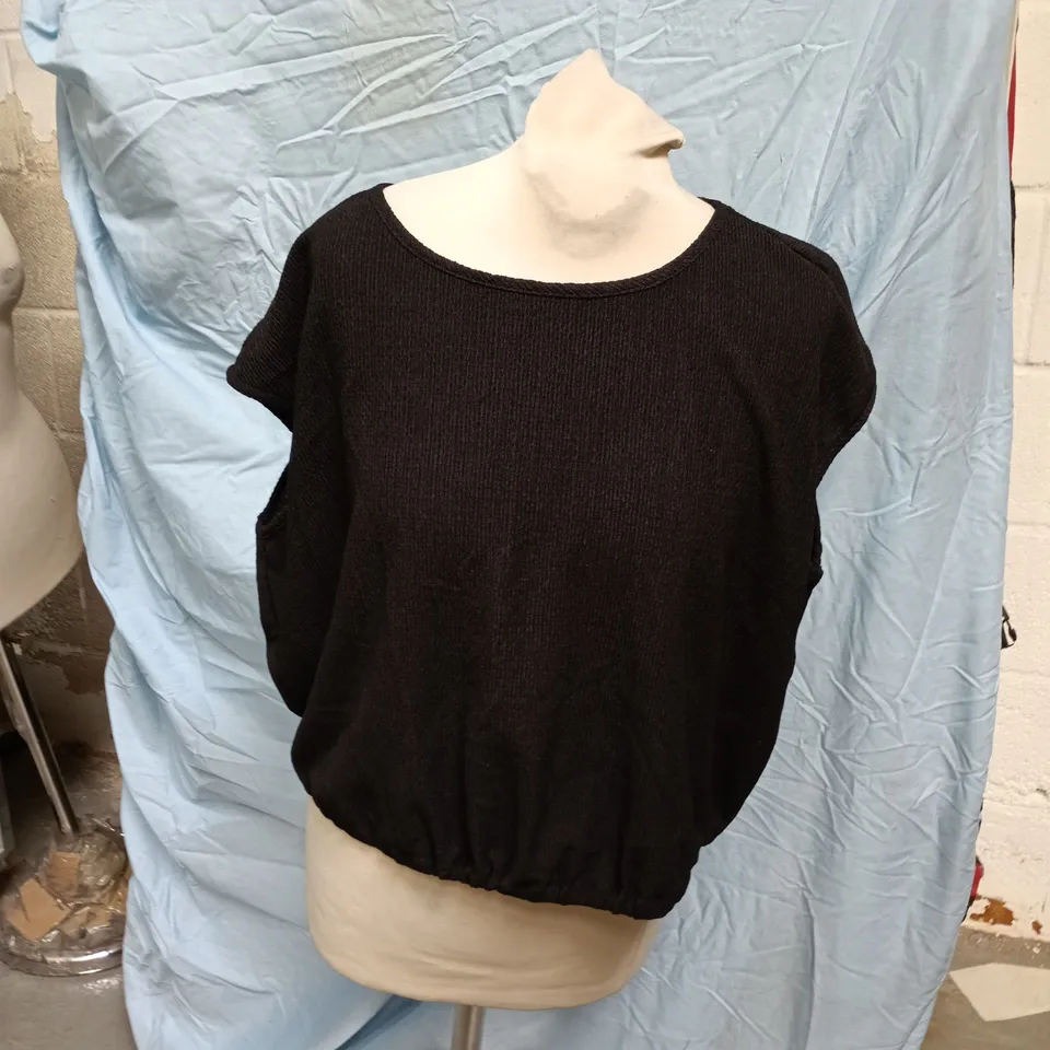 THE VERY COLLECTION BLACK KNIT TOP – UK SIZE 16