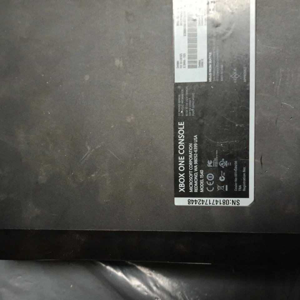 XBOX ONE CONSOLE (ORIGINAL) – BLACK