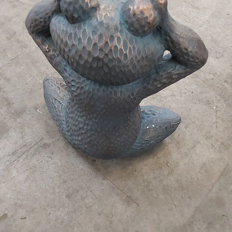 BOXED SEE NO EVIL FROG STATUE