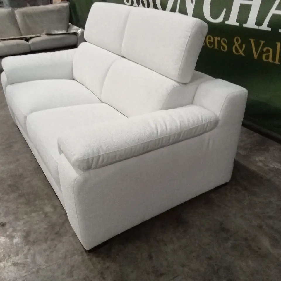 QUALITY DESIGNER ITALIAN MADE DEGANO 2 SEATER FABRIC UPHOLSTERED SOFA - WHITE