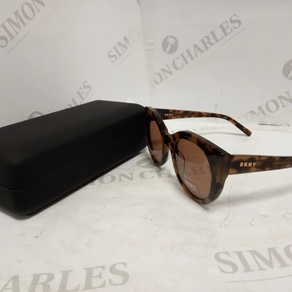 DKNY MINK TORTOISE SUNGLASSES RRP £95