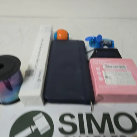 APPROXIMATELY 15 ASSORTED HOUSEHOLD PRODUCTS TO INCLUDE HANDHELD FAN, TAGGING GUN AND LED LIGHT