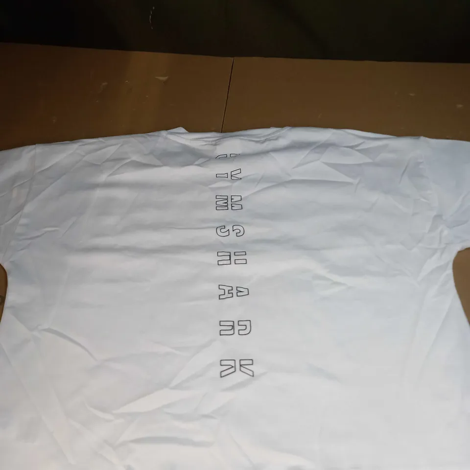 GYMSHARK WORKOUT SHIRT SIZE L