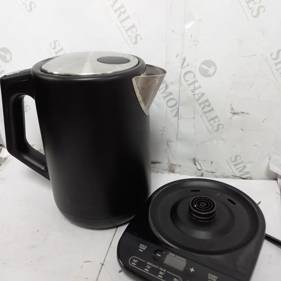 BOXED NINJA PERFECT TEMPERATURE KETTLE KT200UK