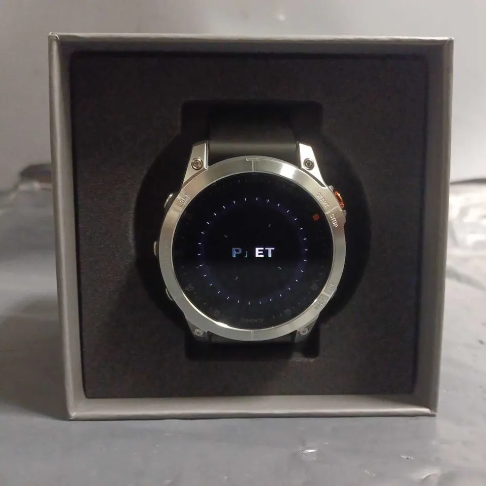 BOXED GARMIN EPIX GEN 2 SMART WATCH