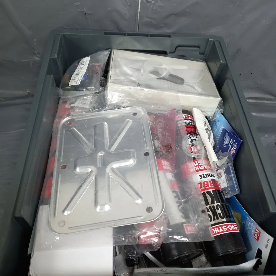 APPROXIMATELY 10 ASSORTED HOUSEHOLD ITEMS TOO INCLUDE , LINT REMOVER , PONY SHOE , ADHESIVE , ETC