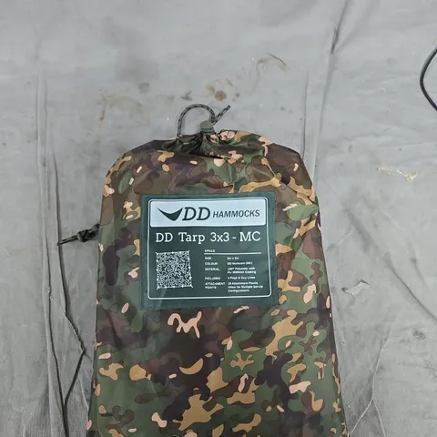DD HAMMOCKS TARP 3X3 MC (MULTICAM) – 3M X 3M CAMPING TARP IN CARRY BAG