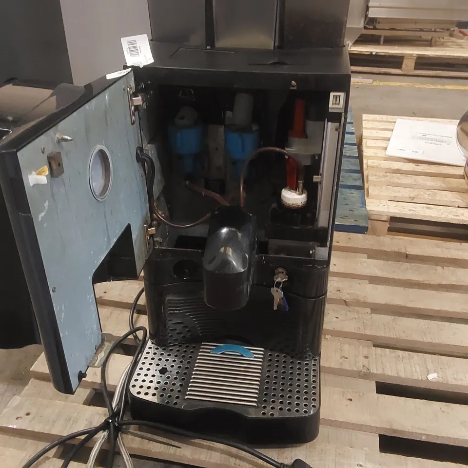 MACCO COMMERCIAL COFFEE MACHINE