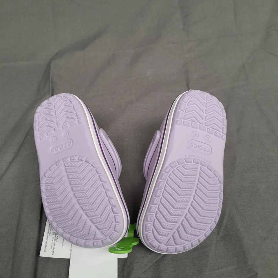 UNBOXED PAIR OF CROCBAND CLOG 1 LAVENDER SIZE UK C10