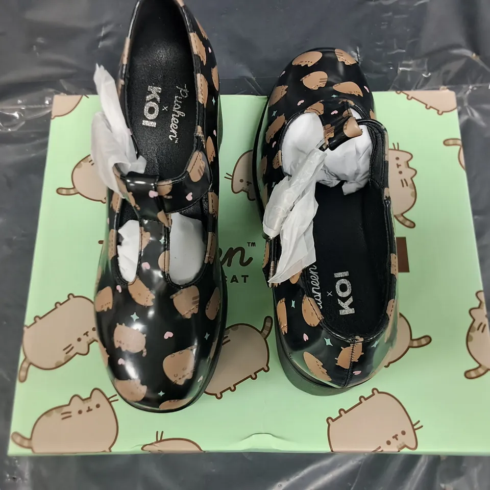 BRAND NEW BOXED KOI PUSHEEN THE CAT SAI MARY JANE'S IN BLACK - UK 4