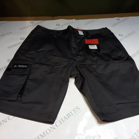 REGATTA MENS HEROIC CARGO SHORTS - UK 34"