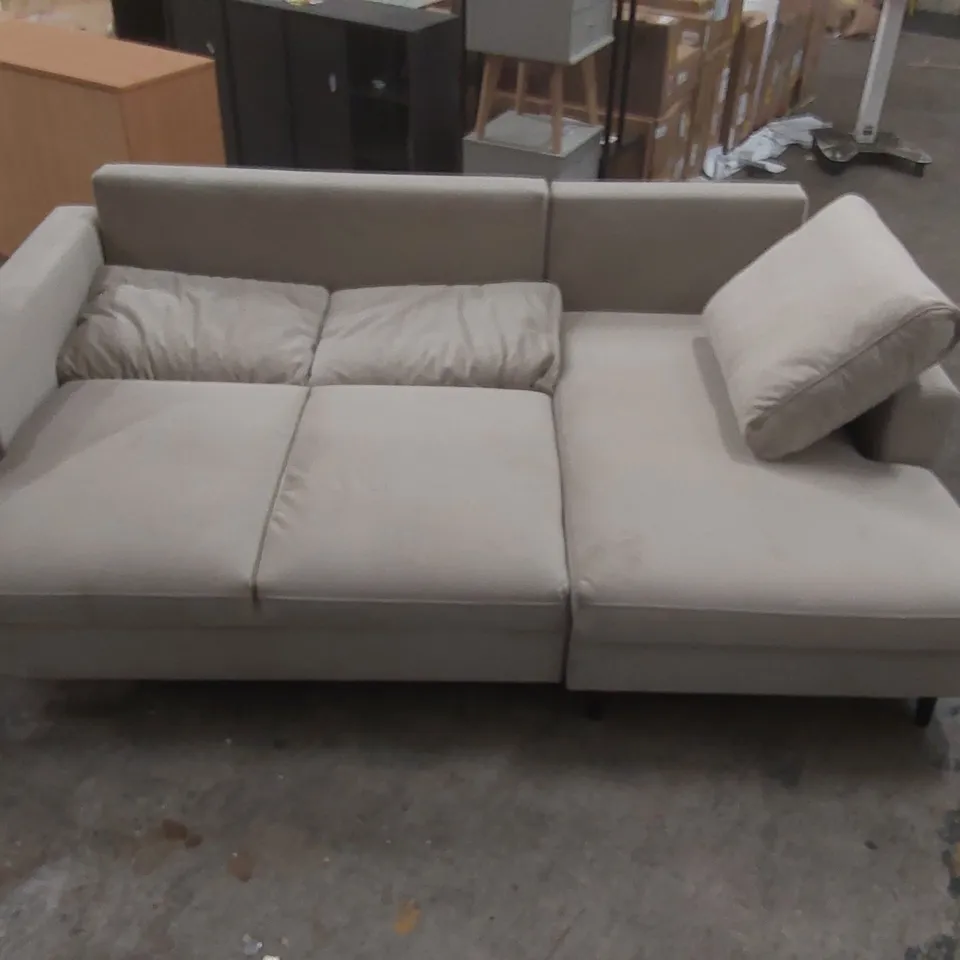 QUALITY DESIGNER VELVET UPHOLSTERED SOFA BED WITH STORAGE