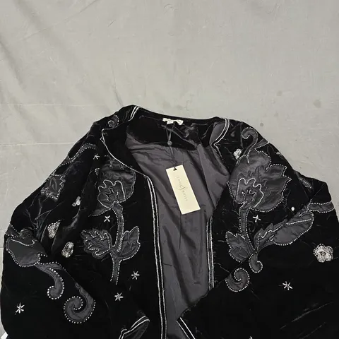 LOVE ROSES BLACK VELVET BEADED JACKET – UK 14 (EU 42; US 10)