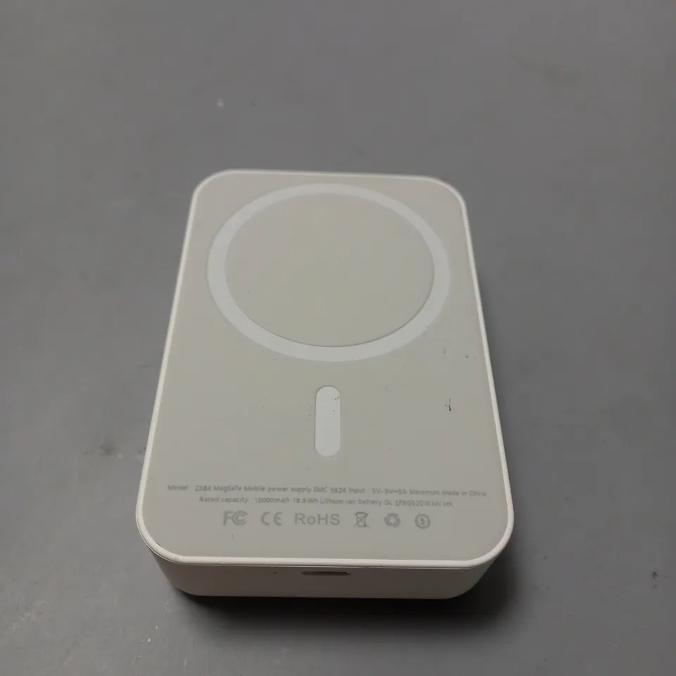 APPLE MAGSAFE BATTERY PACK