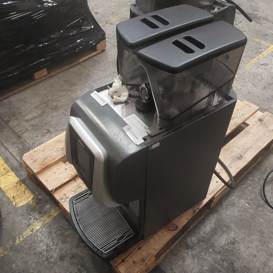 EGRO ONE COMMERCIAL BEAN TO CUP COFFEE MACHINE