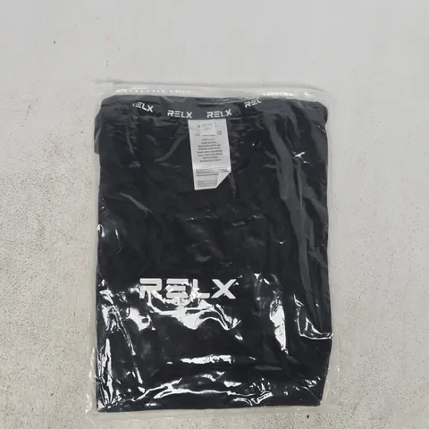 BAGGED RELX T-SHIRT IN BLACK SIZE 2XL