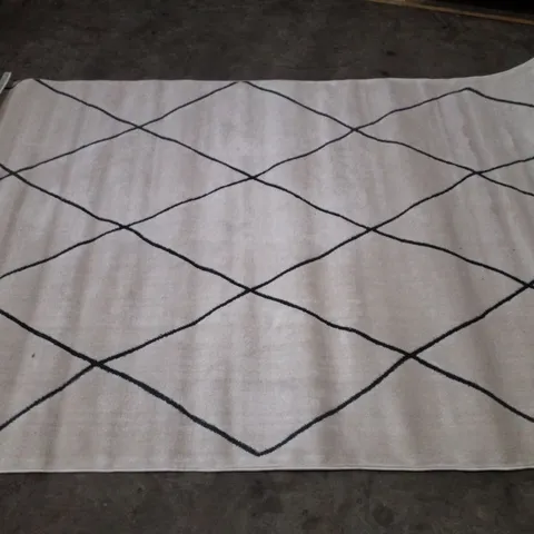 BRAND NEW PACO HOME HARAL 786 RUG IN WHITE - 160×230CM