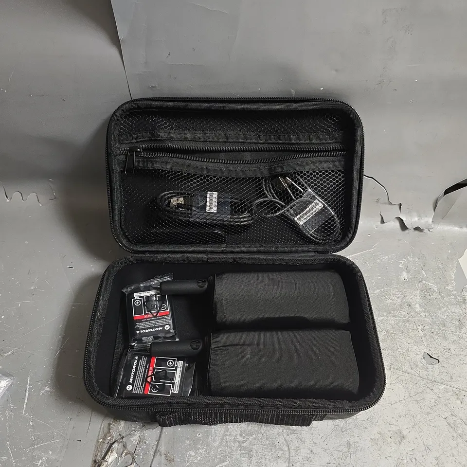 BOXED MOROROLA T92 H20 WALKIE TALKIES