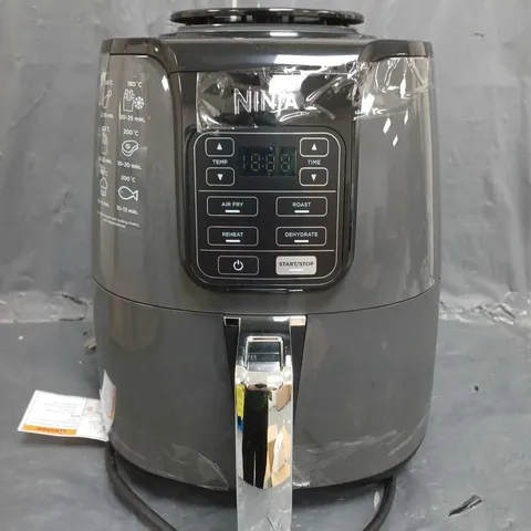 BOXED NINJA AIR FRYER AF100UK